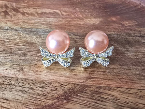 Rosé Ribbon Pearl Stud Earrings